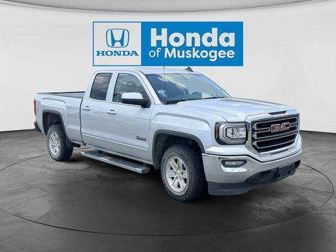 Used 2018 GMC Sierra 1500 SLE w/ Texas SLE Value Package RWD image 3
