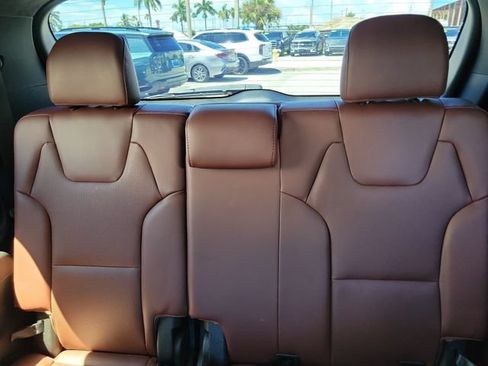 Certified 2024 Kia Telluride SX Prestige AWD/4WD image 12