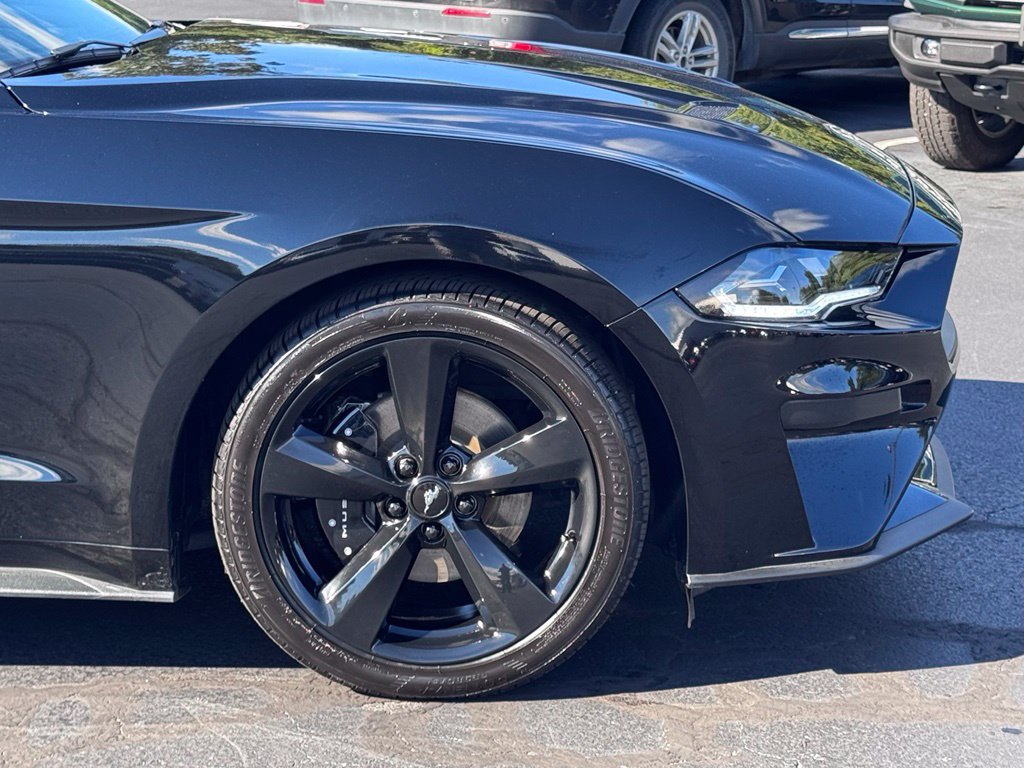 Used 2022 Ford Mustang Coupe w/ Equipment Group 101A RWD image 40
