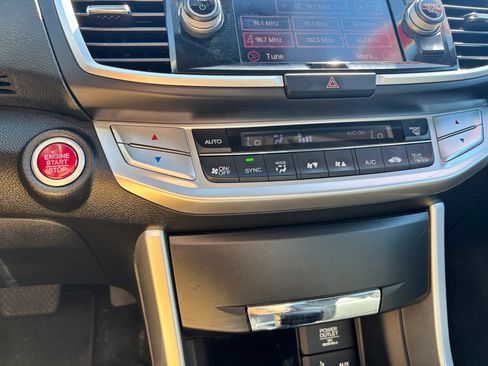 Used 2015 Honda Accord EX-L image 25