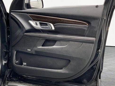 Used 2015 GMC Terrain Denali image 24