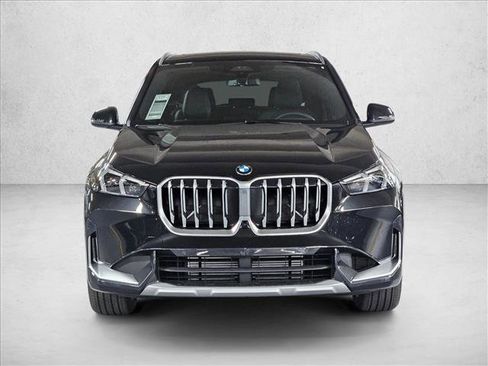 Used 2026 BMW X1 xDrive28i w/ Technology Package image 2