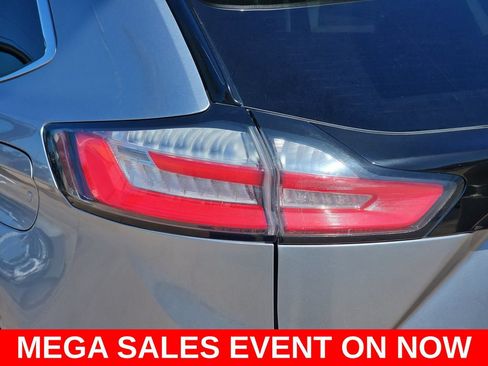 Used 2022 Ford Edge Titanium w/ Equipment Group 301A AWD/4WD image 42
