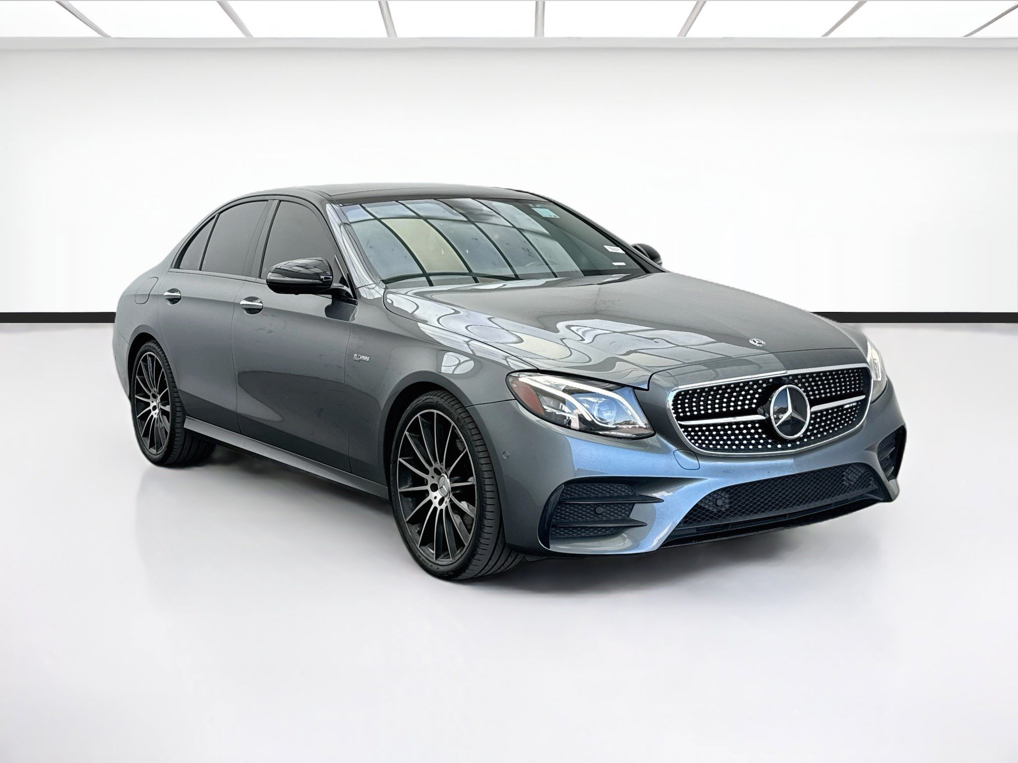 Used 2018 Mercedes-Benz E 43 AMG 4MATIC Sedan image 3