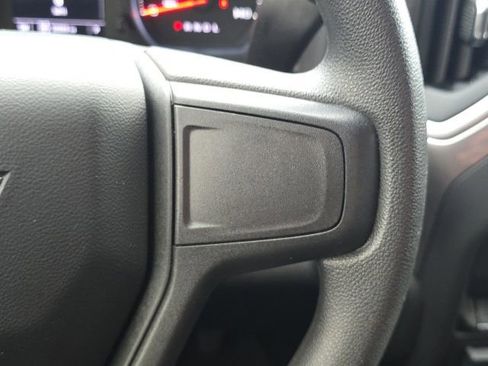 Used 2025 Chevrolet Silverado 2500 Custom w/ Custom Value Package AWD/4WD image 39