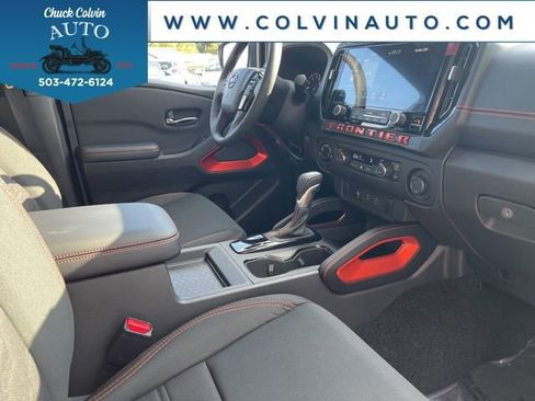 New 2025 Nissan Frontier PRO-4X image 12