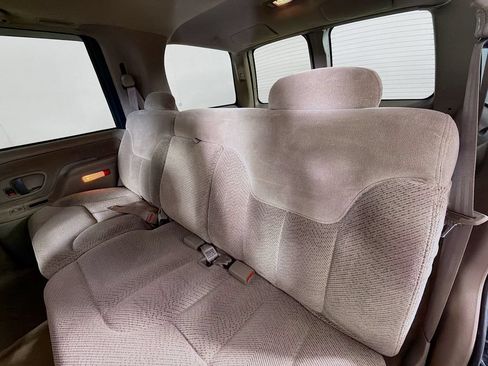 Used 1998 Chevrolet Tahoe 4WD w/ Cold-Climate Pkg image 18