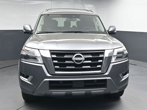 Used 2022 Nissan Armada SL image 2