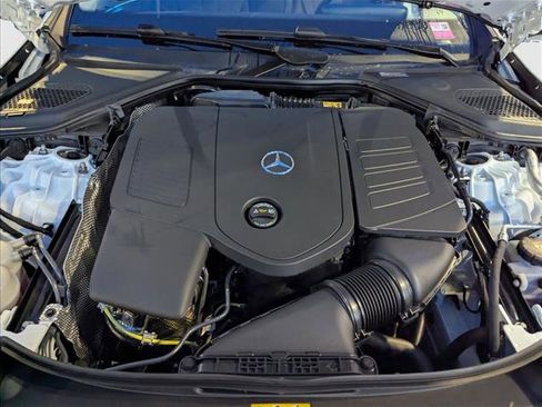 New 2026 Mercedes-Benz E 350 4MATIC Sedan image 15