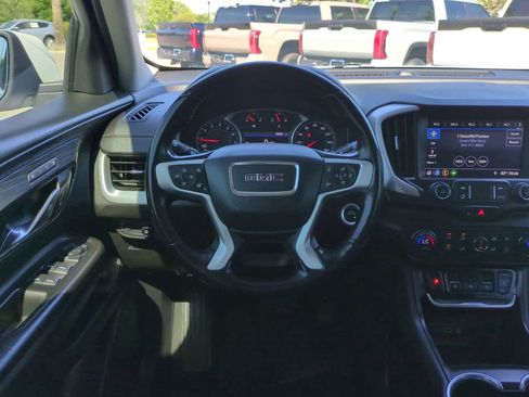 Used 2021 GMC Terrain SLT FWD image 15
