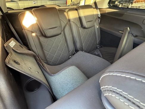 Used 2019 Mercedes-Benz GLS 450 4MATIC image 24