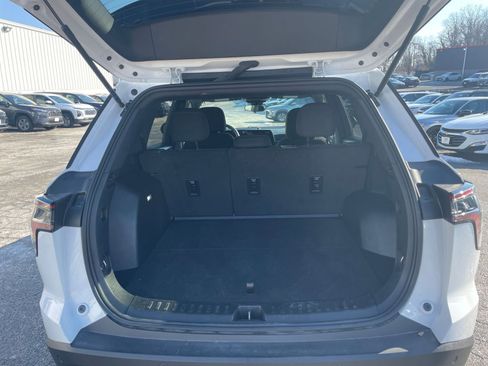 Used 2025 Chevrolet Equinox LT image 30