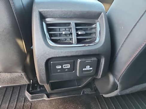 Certified 2020 Chevrolet Blazer RS AWD/4WD image 50