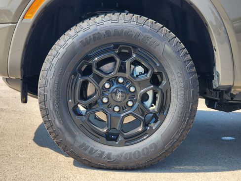 New 2026 Ford Ranger XLT w/ Equipment Group 301A High AWD/4WD image 11