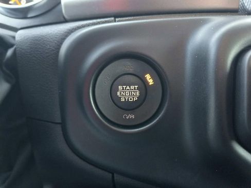 Used 2022 Jeep Wrangler Sport S image 34