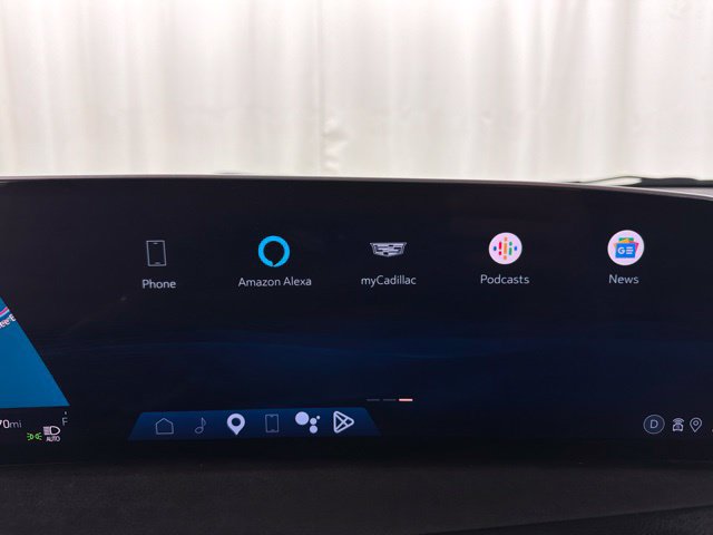 Used 2024 Cadillac XT4 Sport AWD/4WD image 16