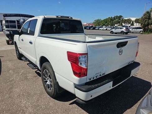 Used 2021 Nissan Titan SV w/ SV Convenience Package AWD/4WD image 6