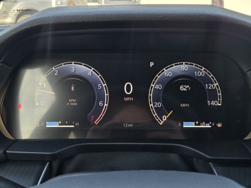 New 2025 Jeep Grand Cherokee Laredo w/ Luxury Tech Group I image 8