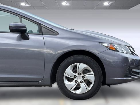 Used 2015 Honda Civic LX image 32