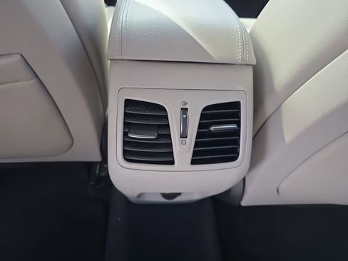 Used 2015 Hyundai Sonata Limited w/ Option Group 05 image 18