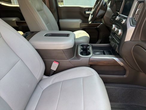 Used 2021 GMC Sierra 1500 SLT image 27