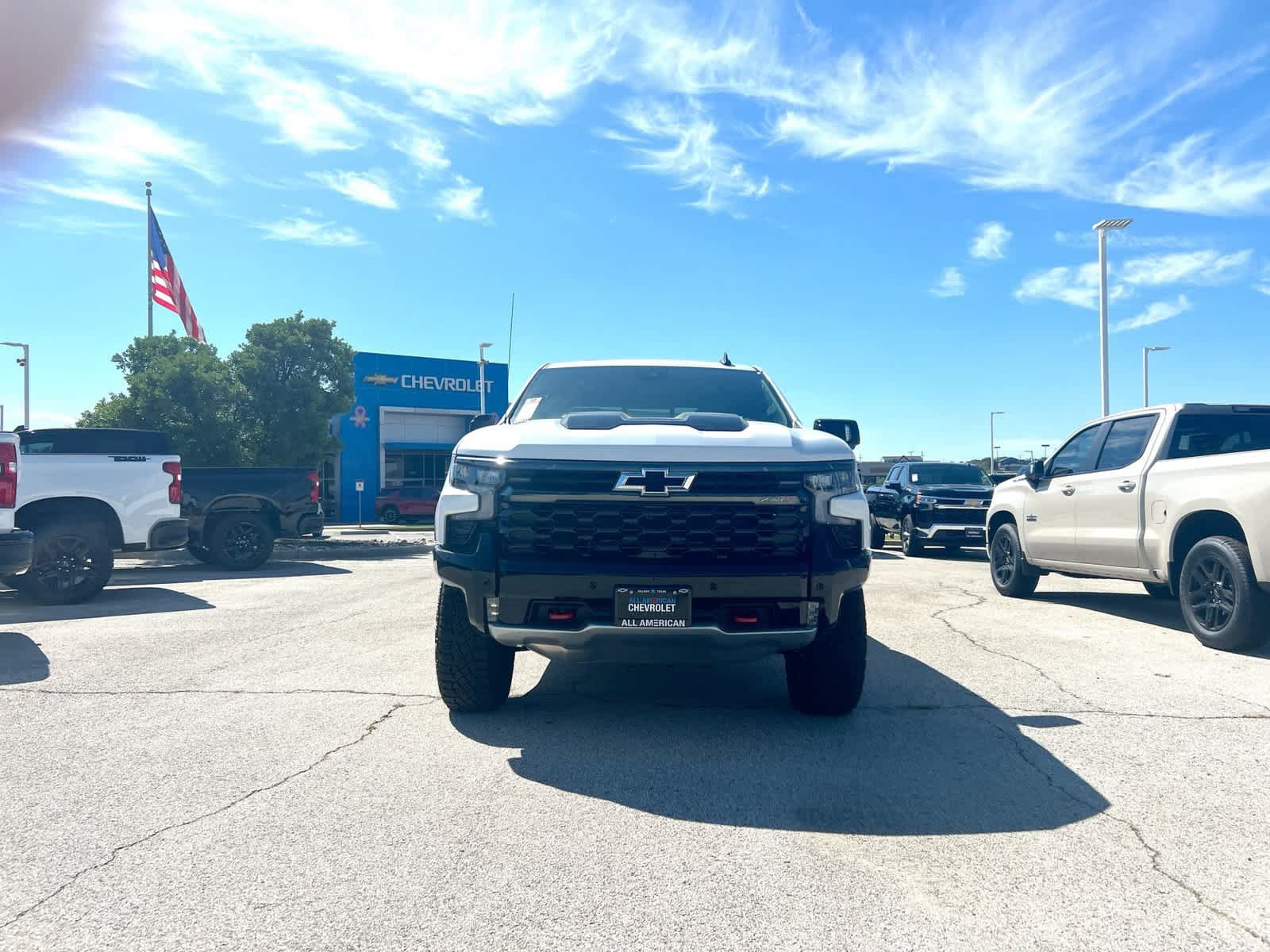 Used 2020 Chevrolet Silverado 1500 RST w/ Texas Edition AWD/4WD image 5