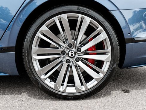 Certified 2025 Bentley Flying Spur Plug-In Hybrid AWD/4WD image 7