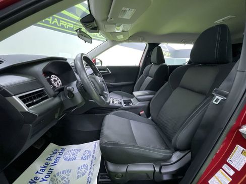 Used 2022 Mitsubishi Outlander ES image 16