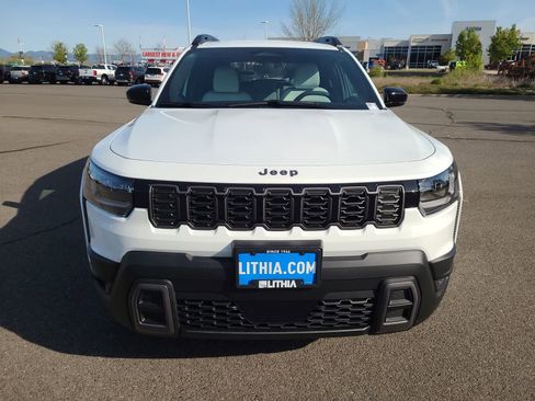 New 2026 Jeep Cherokee Limited AWD/4WD image 14