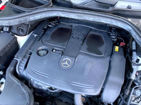 Used 2015 Mercedes-Benz ML 350 4MATIC image 31