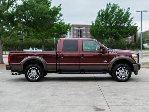 Used 2015 Ford F250 King Ranch w/ FX4 Off-Road Package AWD/4WD image 15