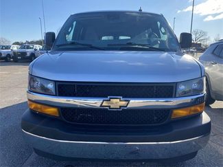 Used 2025 Chevrolet Express 3500 LT w/ LT Preferred Equipment Group video 2