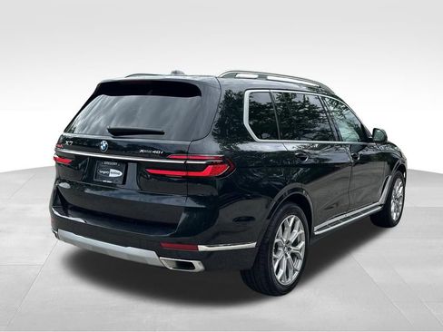Used 2025 BMW X7 xDrive40i AWD/4WD image 8