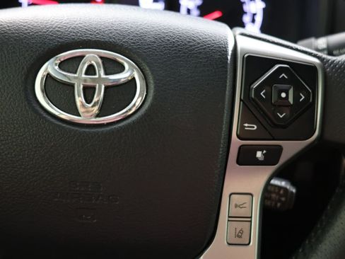 Used 2021 Toyota 4Runner SR5 Premium AWD/4WD image 28