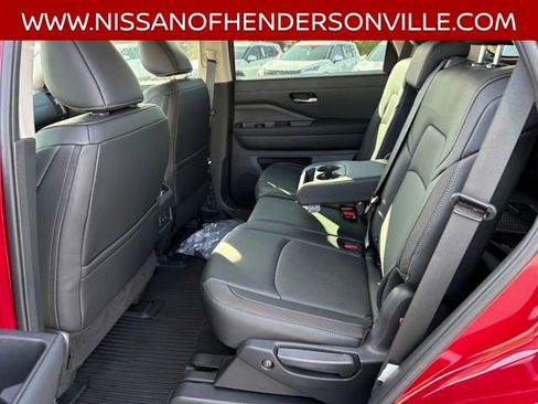 New 2026 Nissan Pathfinder SL AWD/4WD image 22