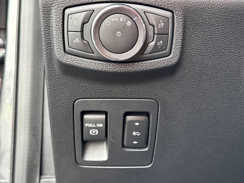 Used 2019 Ford F150 XLT w/ Equipment Group 302A Luxury RWD image 10