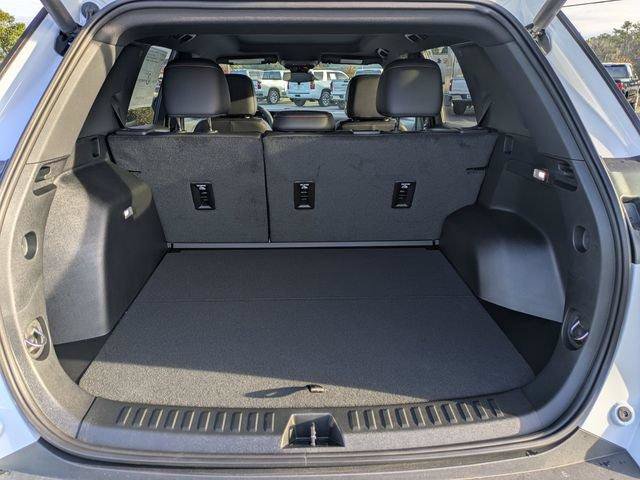 New 2026 Chevrolet Equinox RS w/ Convenience Package III FWD image 15
