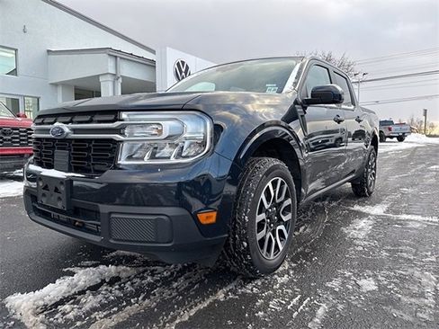 Used 2023 Ford Maverick Lariat w/ Lariat Luxury Package image 7