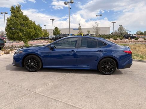 Used 2026 Toyota Camry SE FWD image 4