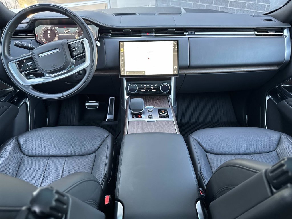 Certified 2023 Land Rover Range Rover SE AWD/4WD image 18