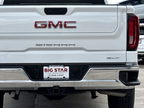 Used 2024 GMC Sierra 1500 SLT image 19