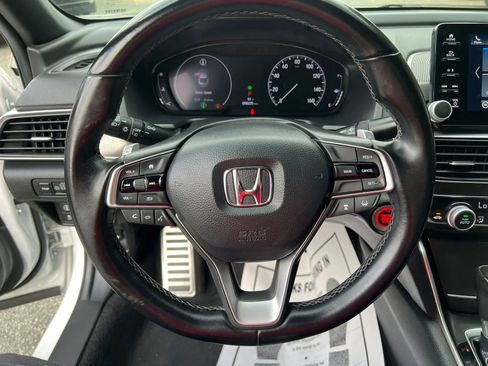Used 2020 Honda Accord Sport image 15