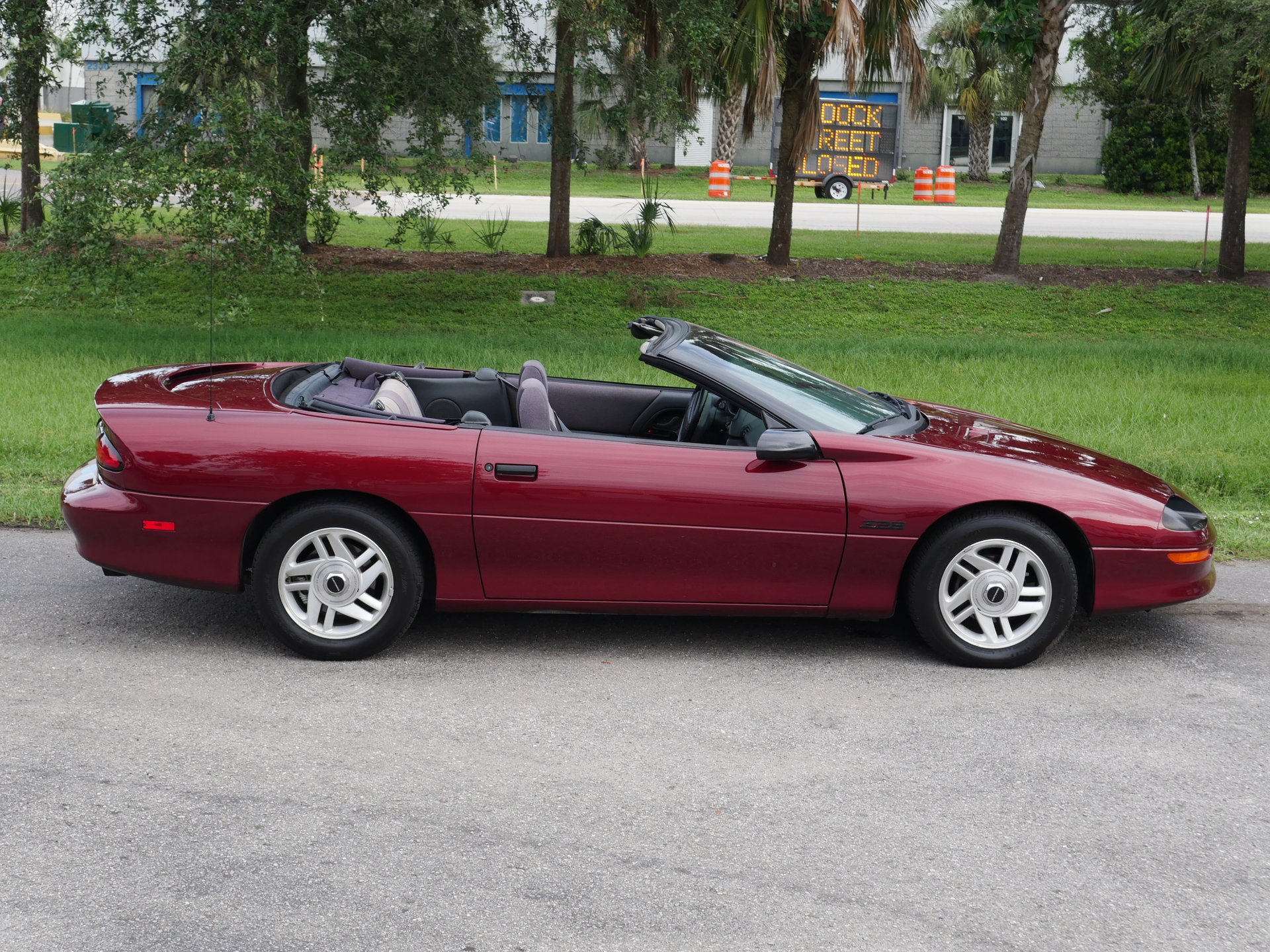 Used 1994 Chevrolet Camaro Z28 RWD image 54