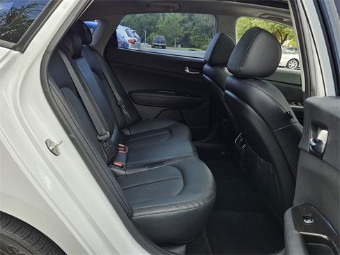 Used 2020 Kia Optima Premium image 16