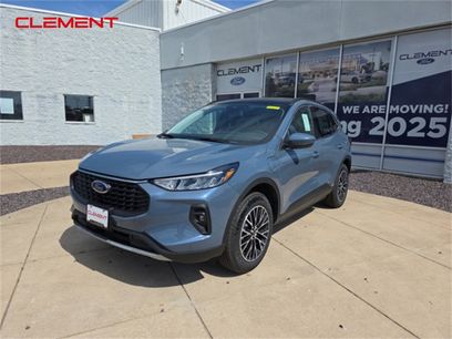 New 2025 Ford Escape SE