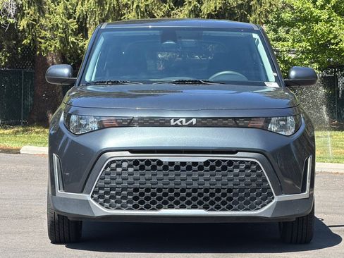 Used 2024 Kia Soul LX w/ Option Group 015 FWD image 9