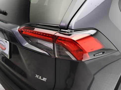 Used 2025 Toyota RAV4 XLE Premium w/ Weather Package image 9