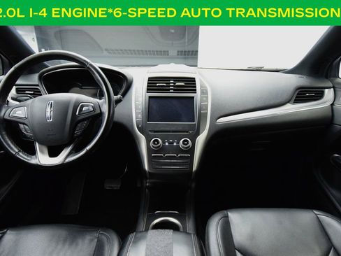 Used 2017 Lincoln MKC Premiere FWD image 4