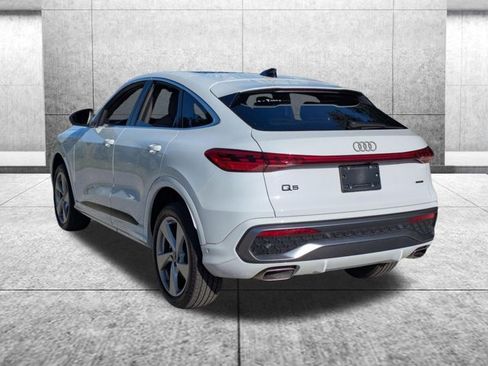 Used 2025 Audi Q5 Premium Plus AWD/4WD image 5
