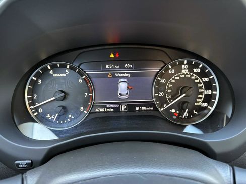 Used 2021 INFINITI QX50 Luxe image 24